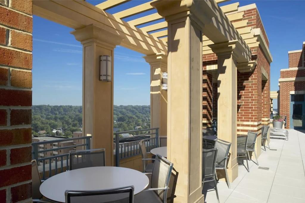 Pentagon City Comfort Modern Stay อาร์ลิงตัน ภายนอก รูปภาพ