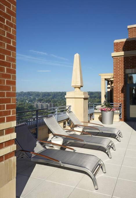 Pentagon City Comfort Modern Stay อาร์ลิงตัน ภายนอก รูปภาพ